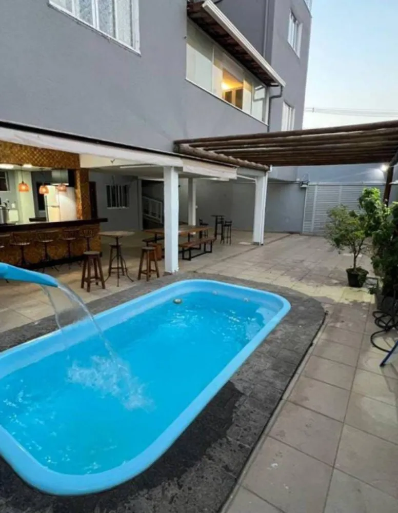 Casa, 5 quartos, 126 m² - Foto 1