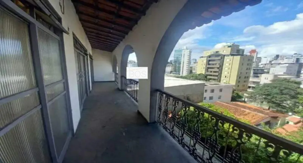 Casa, 5 quartos, 360 m² - Foto 2