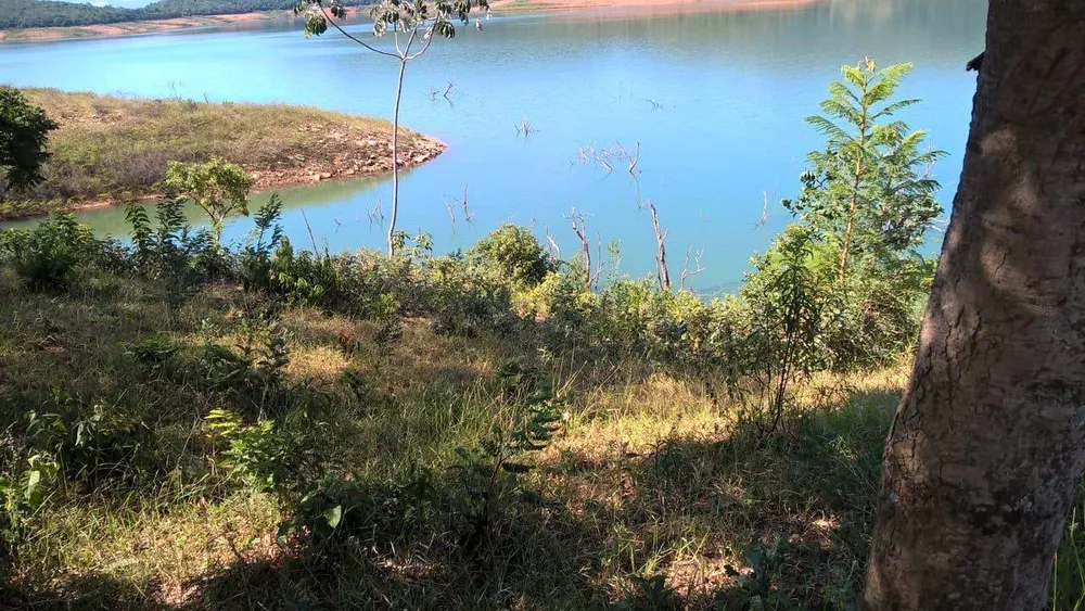 Sítio, 1 quarto, 60000 m² - Foto 2