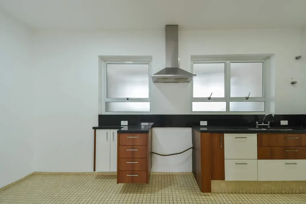 Apartamento, 3 quartos, 182 m² - Foto 2