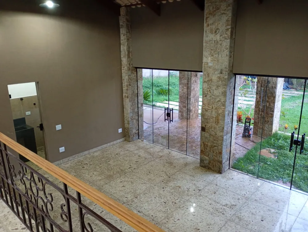 Casa, 3 quartos, 207 m² - Foto 1
