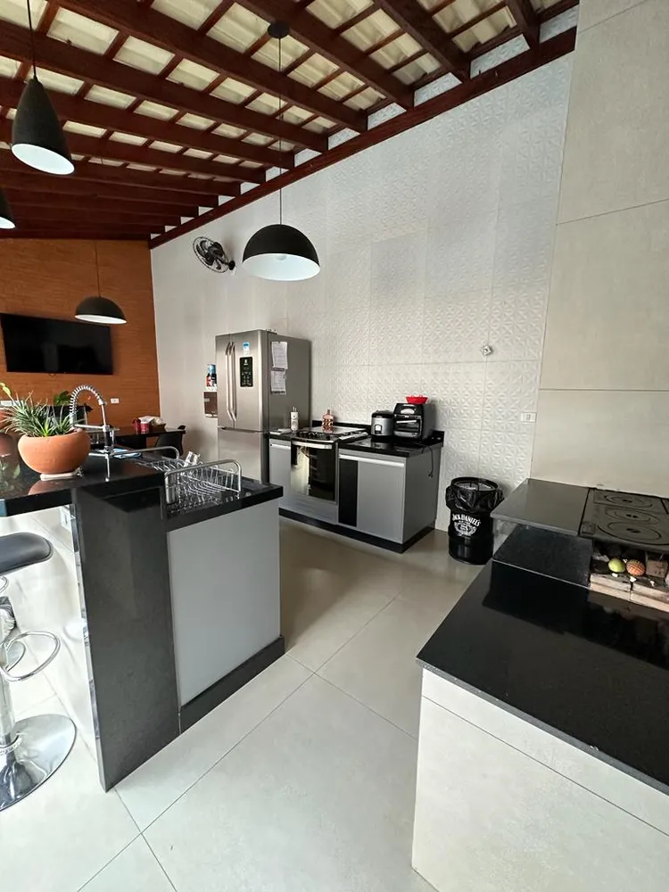 Casa, 3 quartos, 250 m² - Foto 8