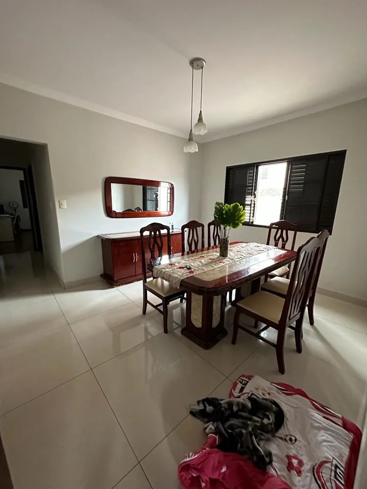 Casa, 3 quartos, 250 m² - Foto 4