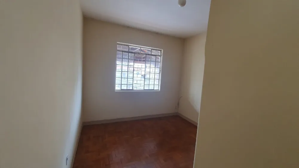 Casa, 6 quartos, 363 m² - Foto 2