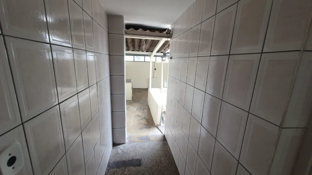 Casa, 6 quartos, 363 m² - Foto 4