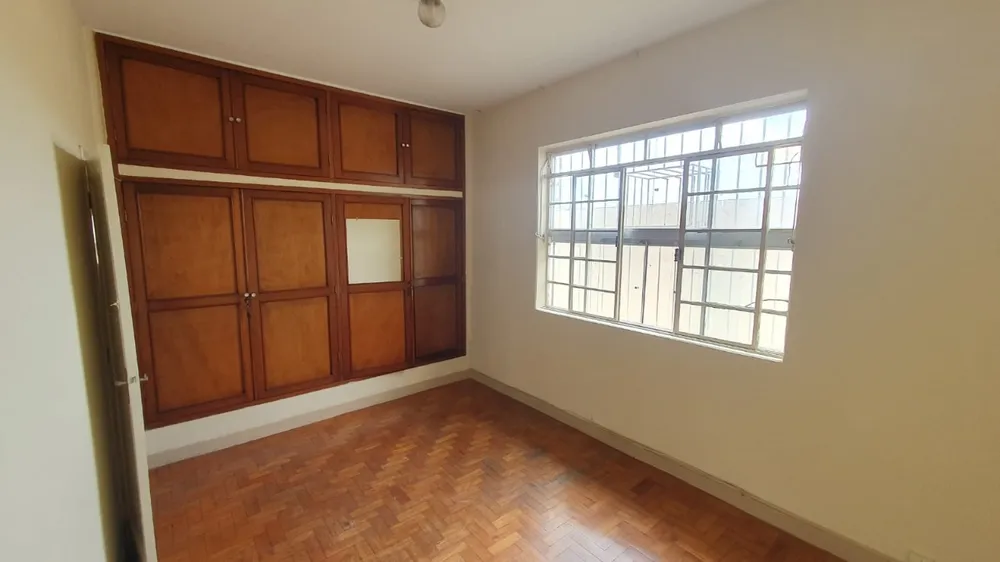 Casa, 6 quartos, 363 m² - Foto 1