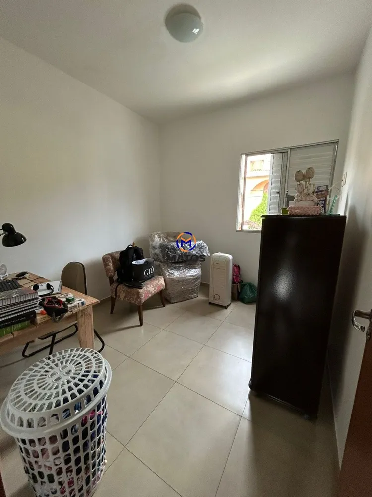 Casa, 4 quartos, 240 m² - Foto 18