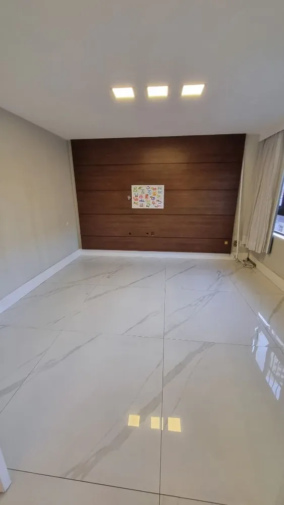 Apartamento, 4 quartos, 270 m² - Foto 2