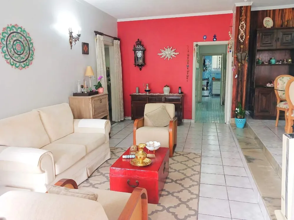 Casa, 3 quartos, 213 m² - Foto 1