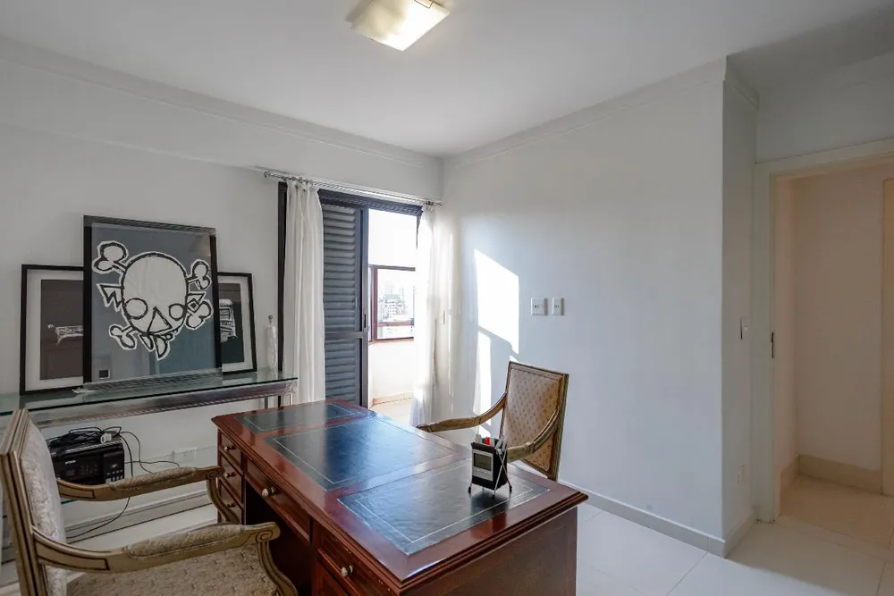Cobertura, 3 quartos, 197 m² - Foto 4