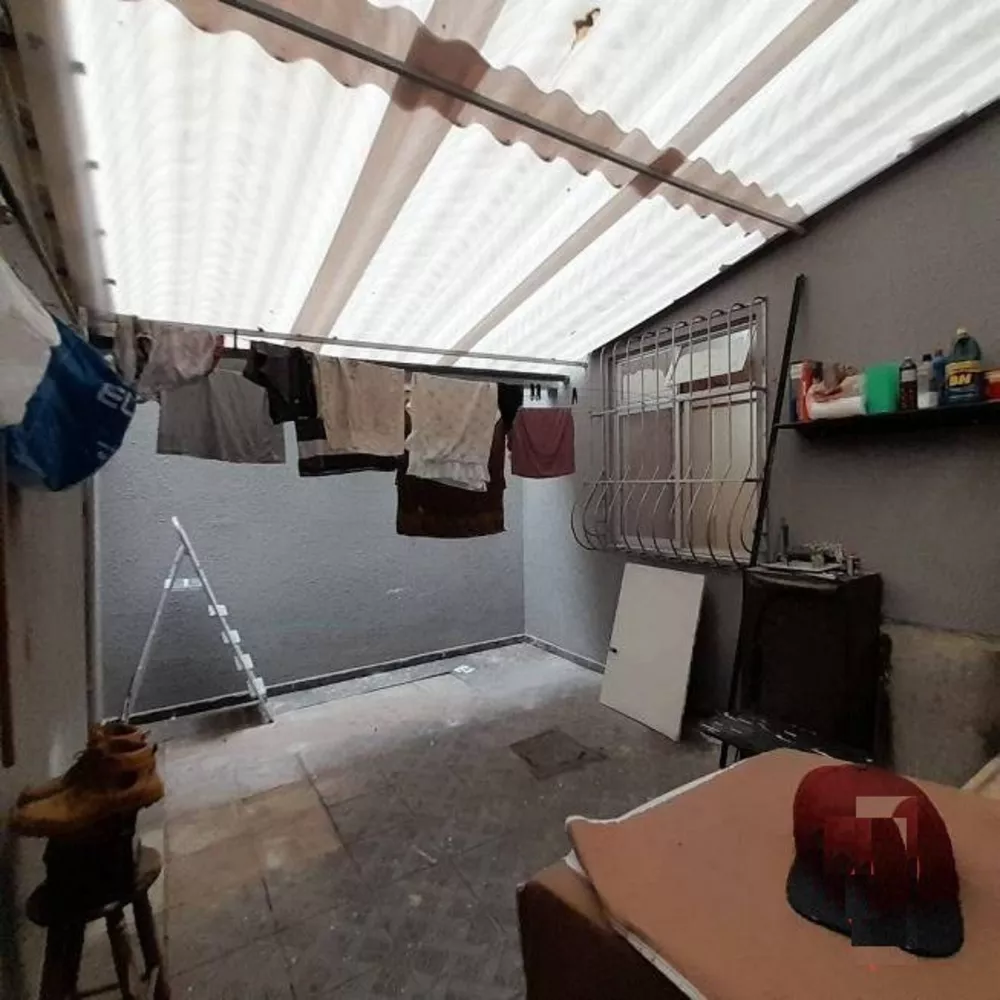 Apartamento à venda com 3 quartos, 75m² - Foto 17