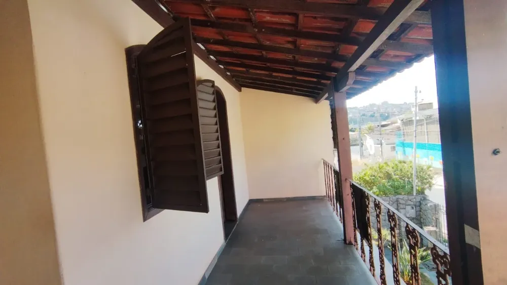 Casa, 4 quartos, 185 m² - Foto 3