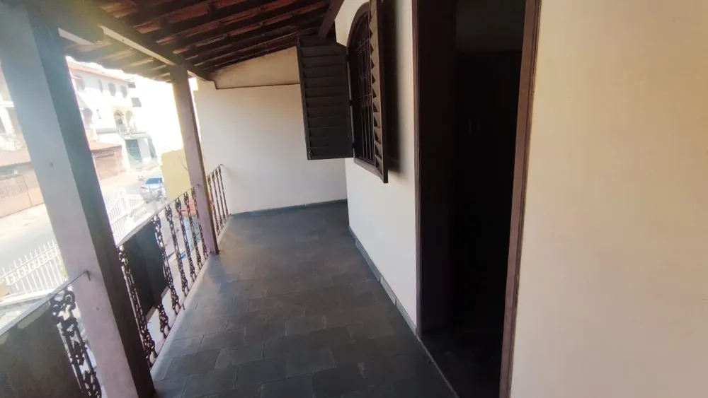 Casa, 4 quartos, 185 m² - Foto 4