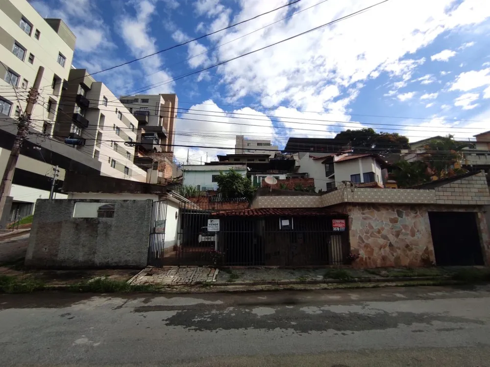 Casa, 4 quartos, 291 m² - Foto 1