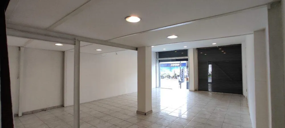 Loja-Salão, 61 m² - Foto 1
