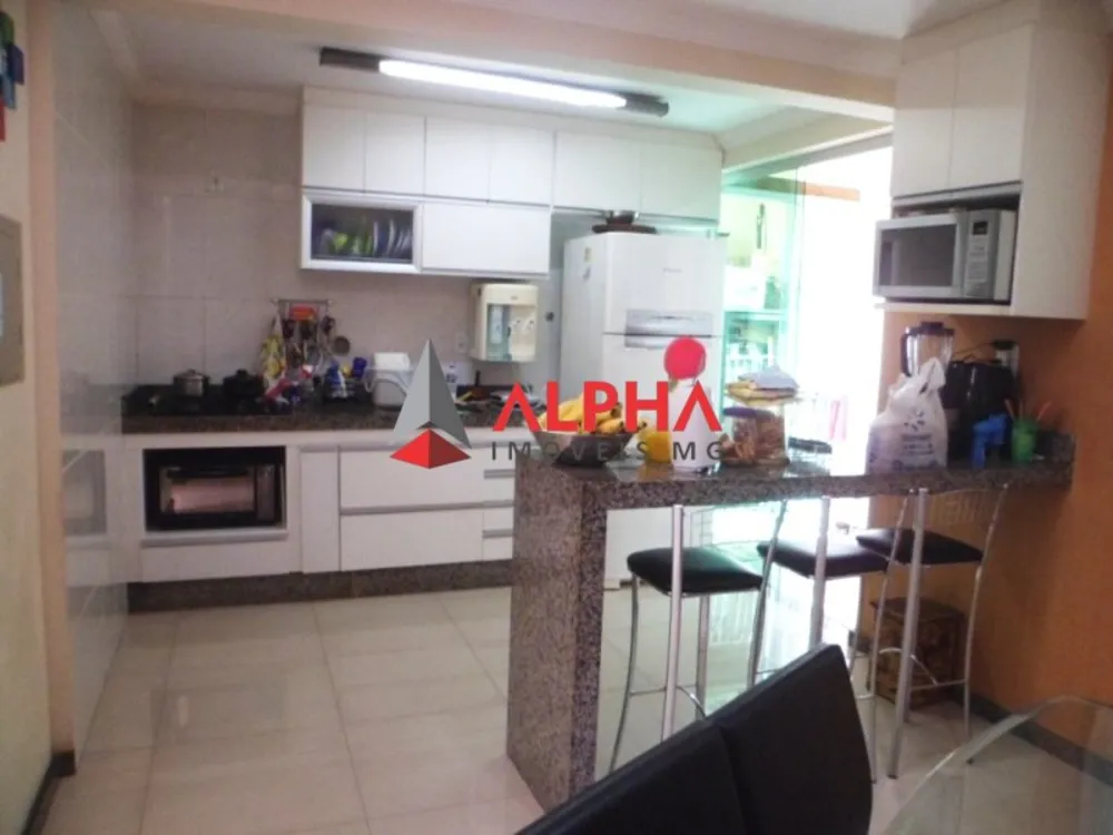 Casa, 3 quartos, 160 m² - Foto 2