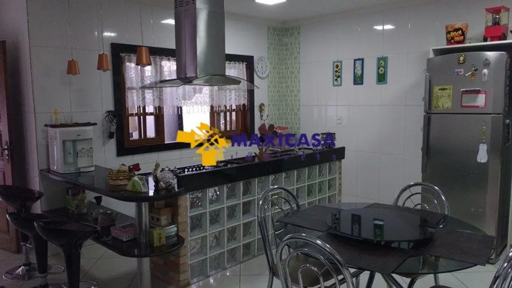 Casa, 4 quartos, 210 m² - Foto 15