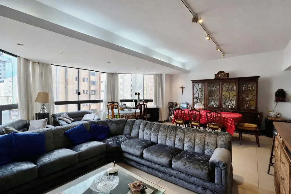 Apartamento, 4 quartos, 160 m² - Foto 1