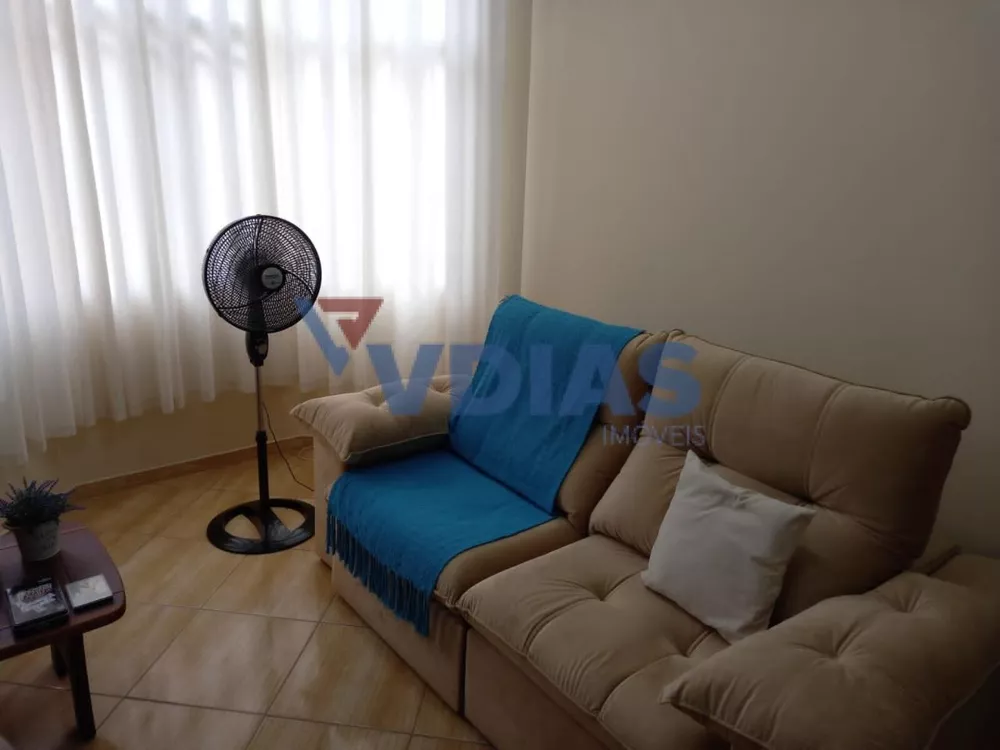 Apartamento à venda com 2 quartos, 62m² - Foto 2