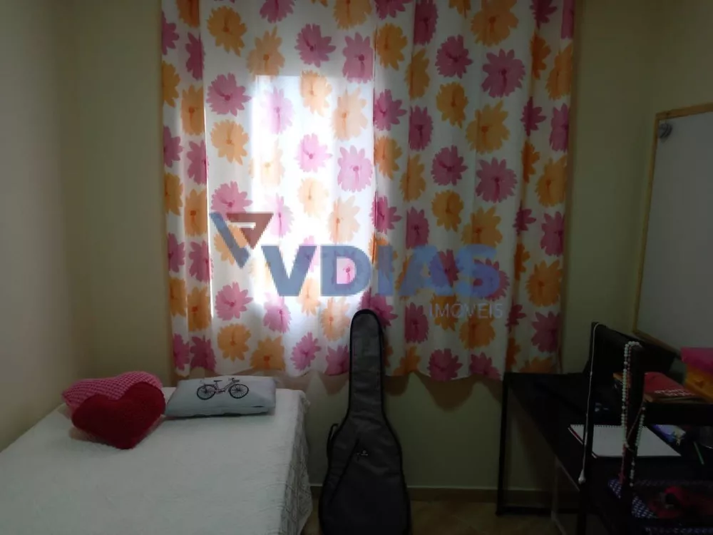 Apartamento à venda com 2 quartos, 62m² - Foto 4