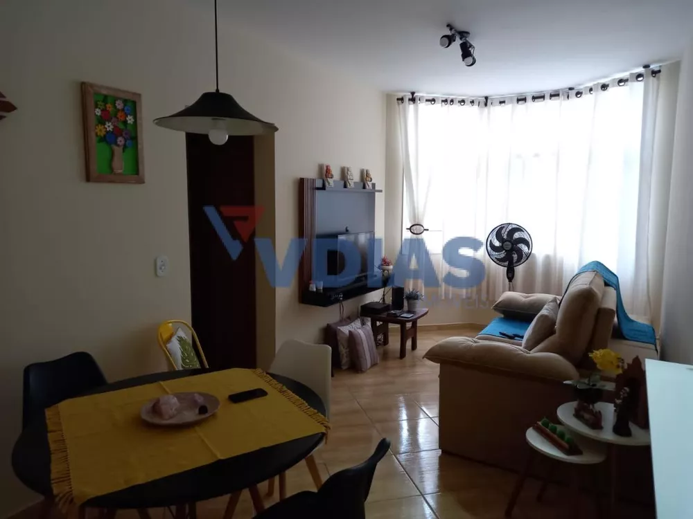 Apartamento à venda com 2 quartos, 62m² - Foto 3