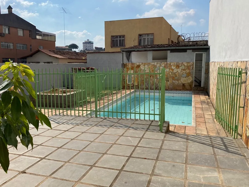 Casa, 5 quartos, 300 m² - Foto 13