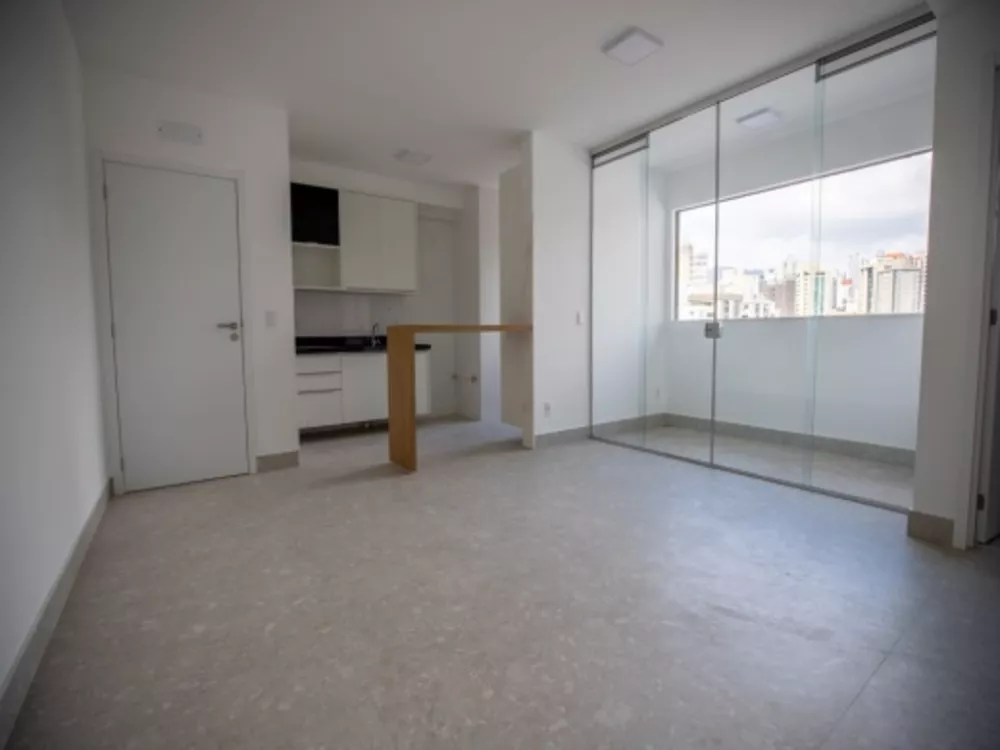 Apartamento à venda com 2 quartos, 67m² - Foto 3