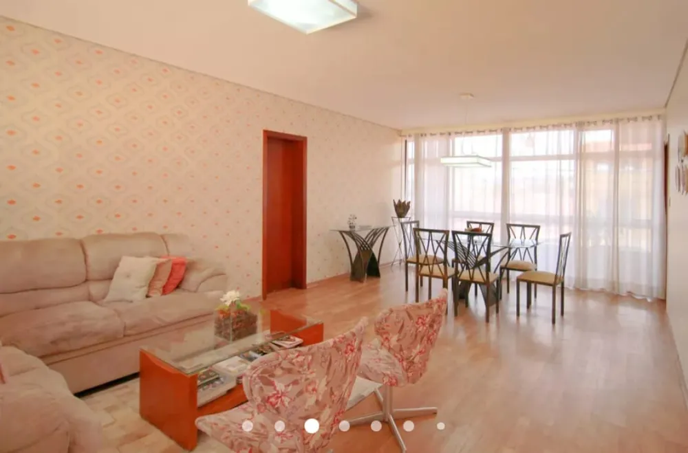 Casa, 3 quartos, 270 m² - Foto 1