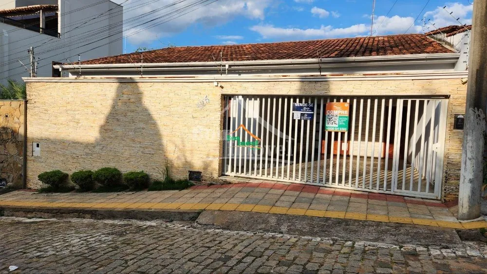 Casa, 3 quartos, 280 m² - Foto 2