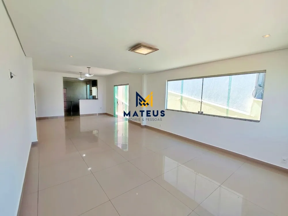Casa, 4 quartos, 360 m² - Foto 1