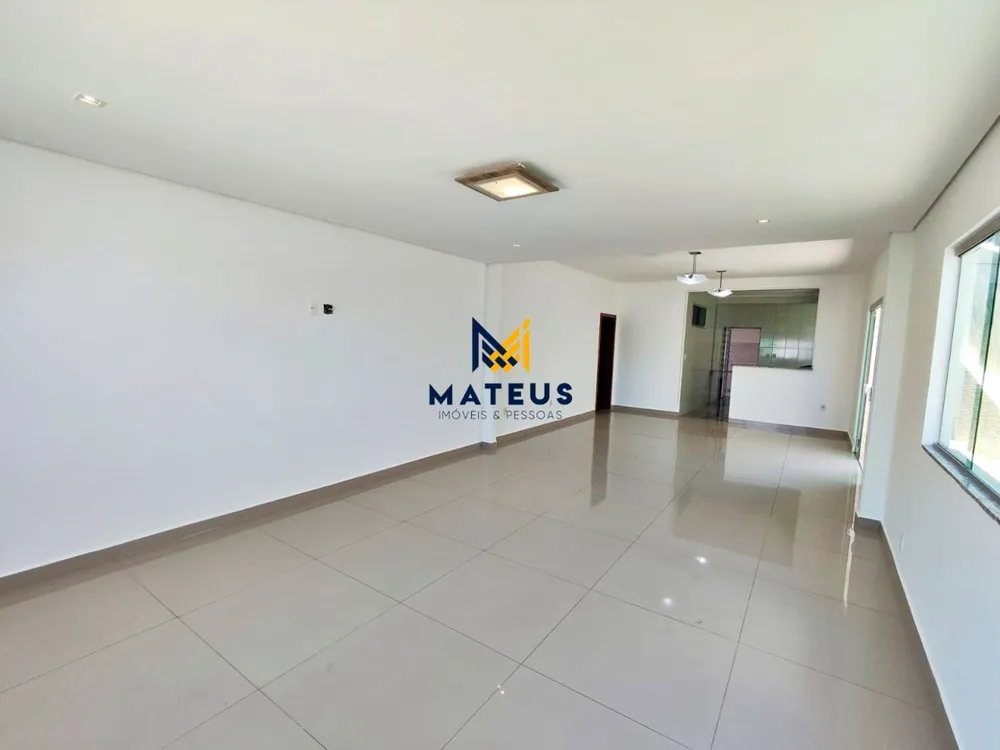 Casa, 4 quartos, 360 m² - Foto 9