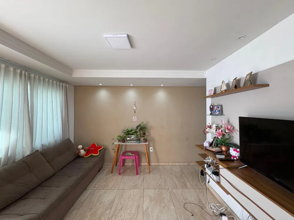 Casa, 3 quartos, 140 m² - Foto 2