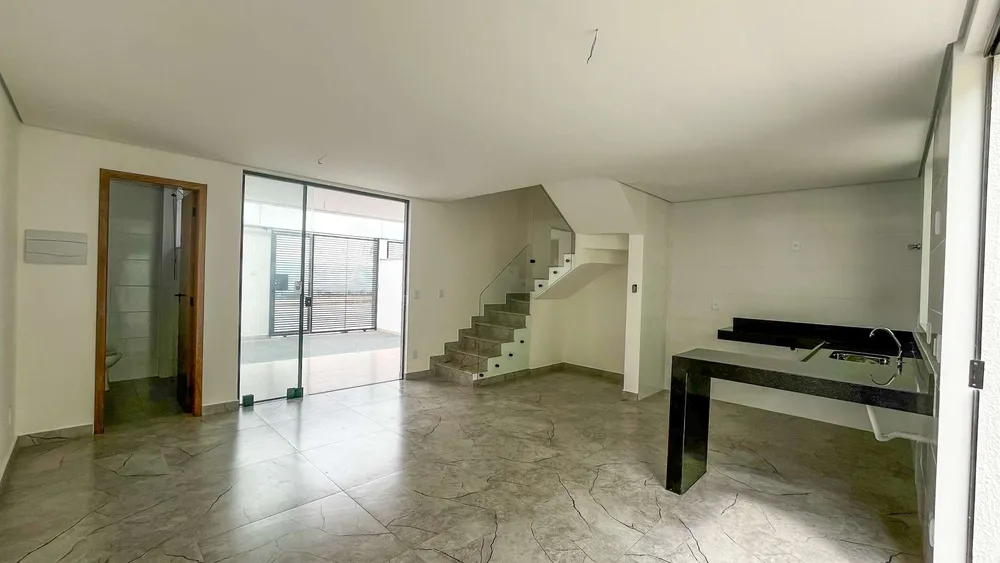 Casa, 3 quartos, 106 m² - Foto 2