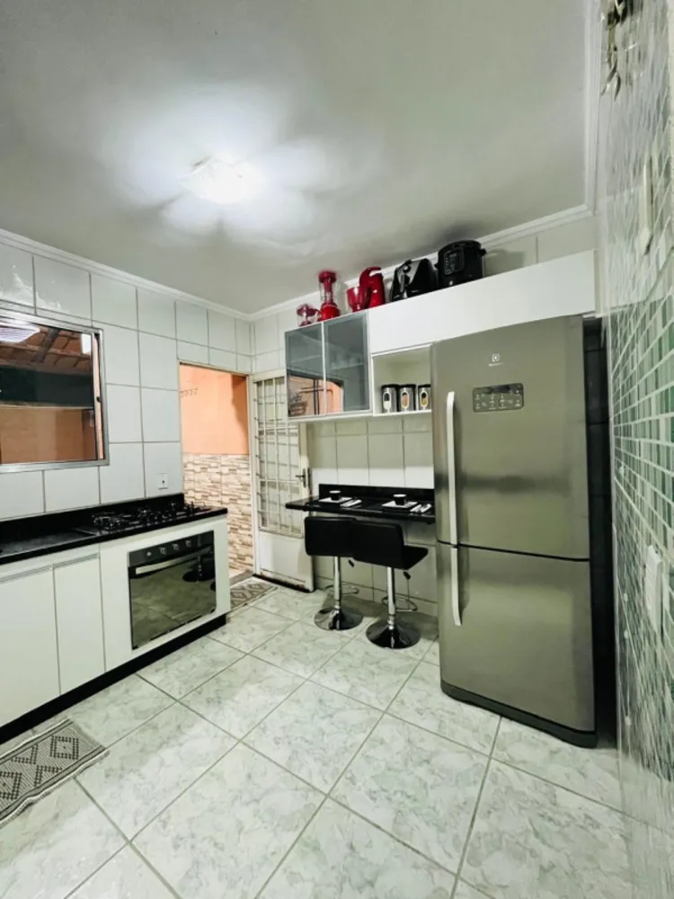 Casa, 2 quartos, 75 m² - Foto 1