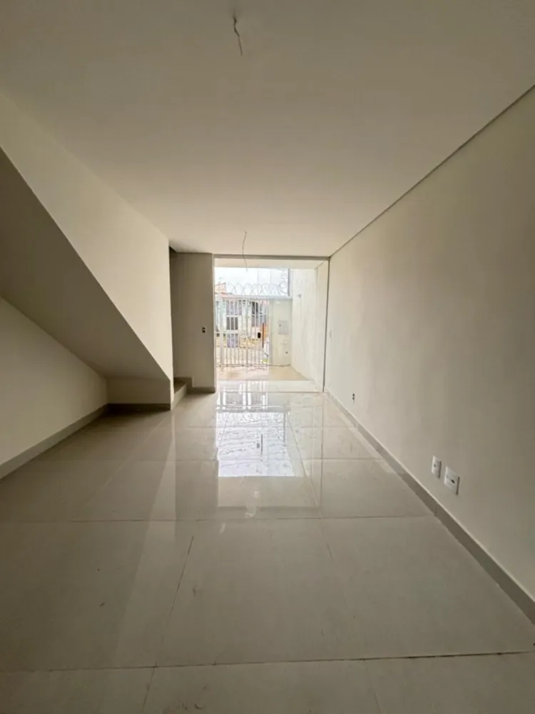Casa, 2 quartos, 65 m² - Foto 1