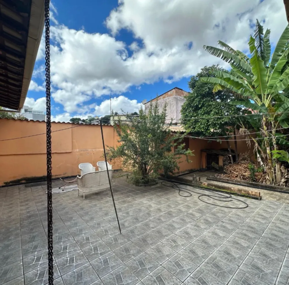 Casa, 4 quartos, 360 m² - Foto 1