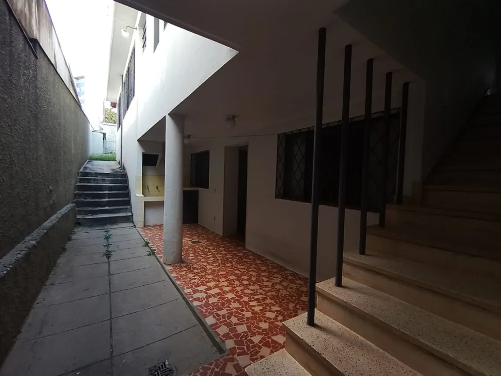 Casa, 4 quartos, 254 m² - Foto 2