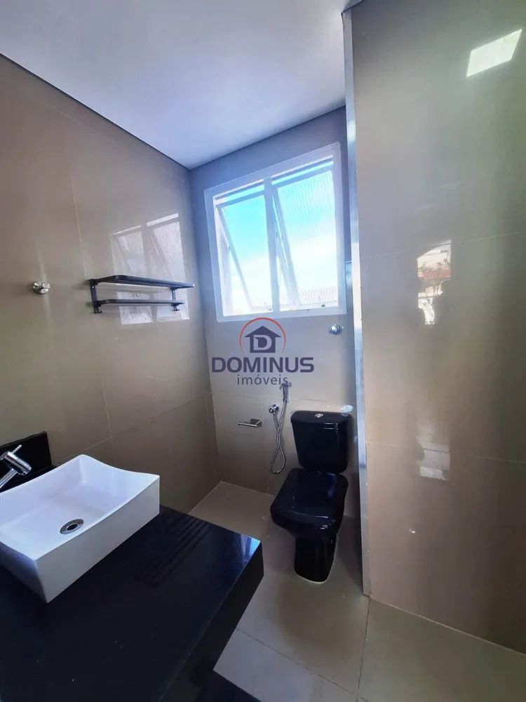 Casa, 4 quartos, 275 m² - Foto 2