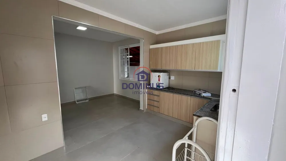 Casa, 4 quartos, 275 m² - Foto 8