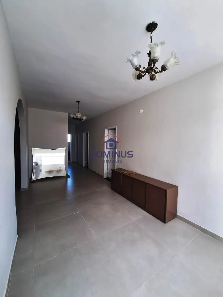 Casa, 4 quartos, 275 m² - Foto 3