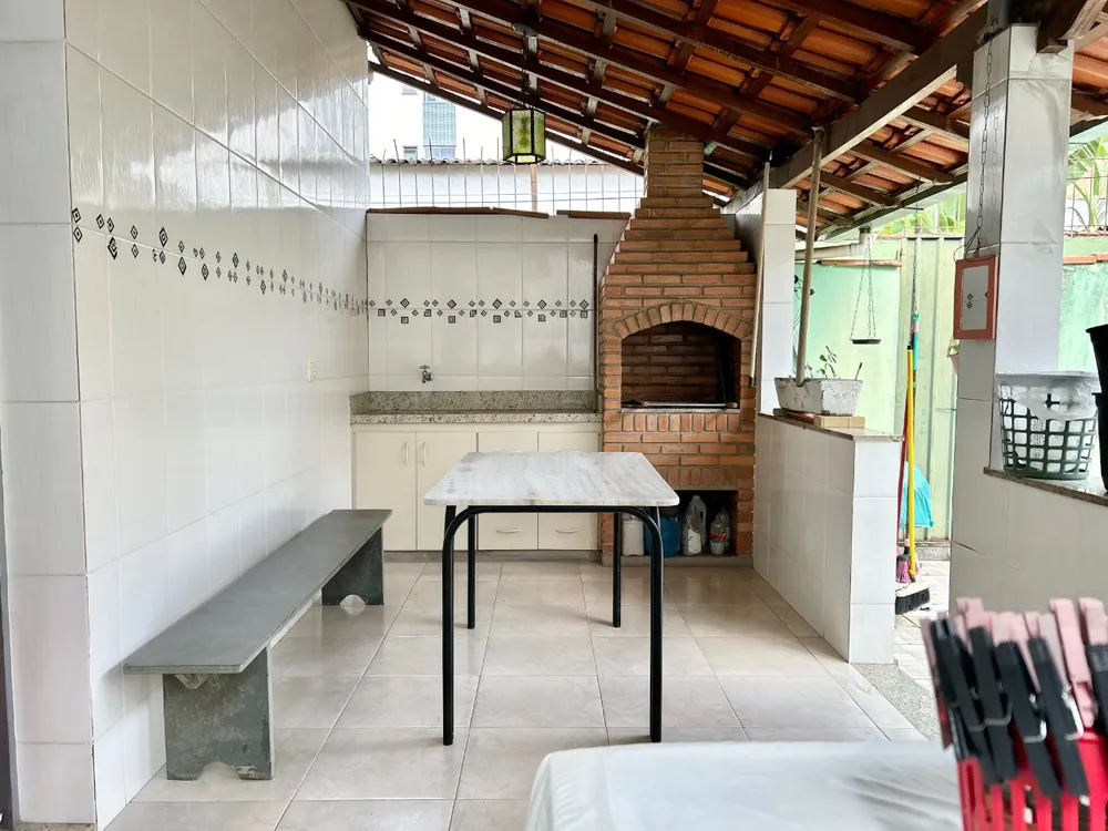 Casa, 3 quartos, 240 m² - Foto 17