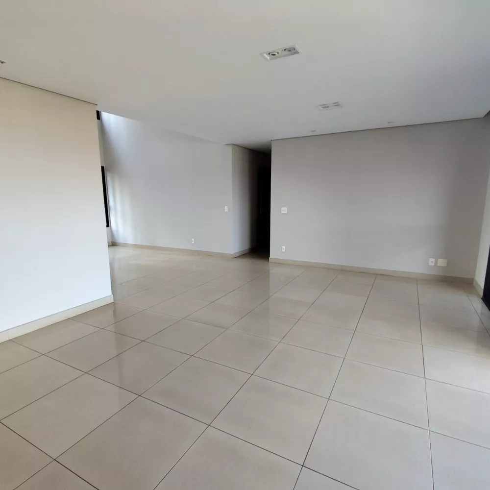 Apartamento à venda com 4 quartos, 135m² - Foto 15