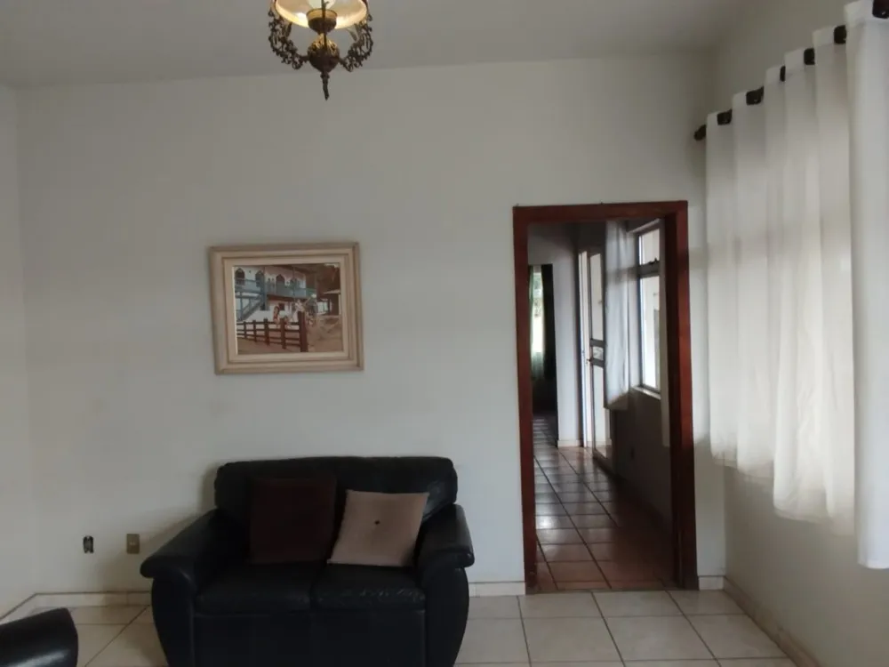 Casa, 4 quartos, 240 m² - Foto 10