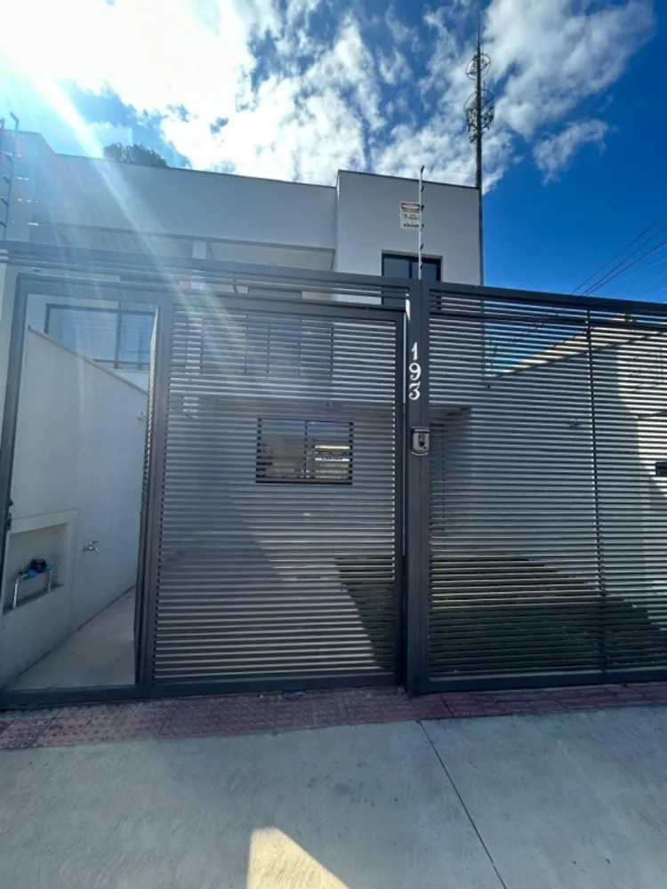 Casa, 2 quartos, 96 m² - Foto 1
