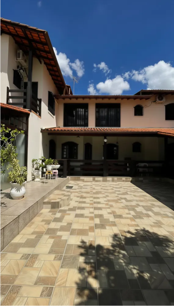 Casa, 4 quartos, 280 m² - Foto 2