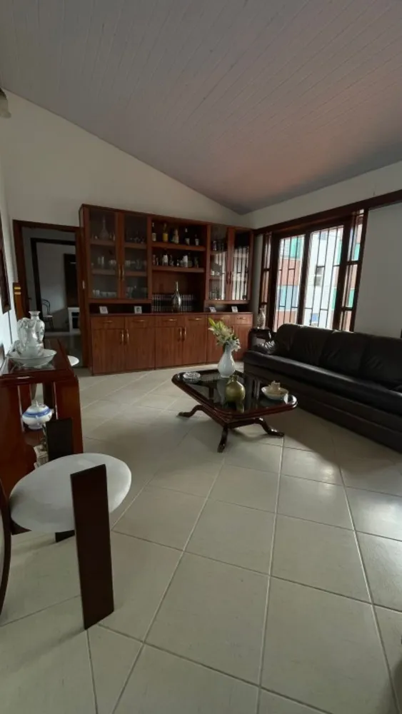 Casa, 4 quartos, 280 m² - Foto 4