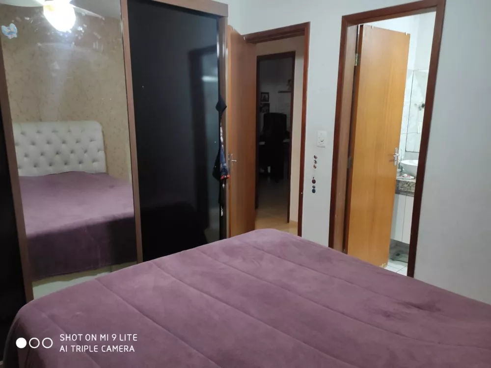 Apartamento à venda com 3 quartos, 80m² - Foto 4