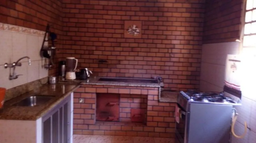 Chácara, 3 quartos, 2700 m² - Foto 2