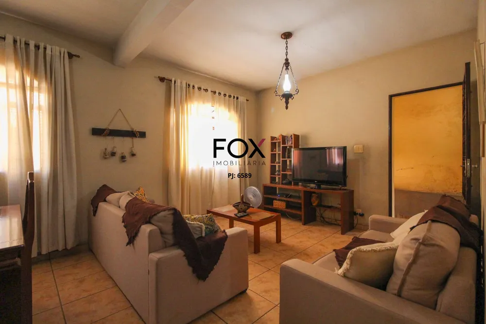 Casa, 3 quartos, 187 m² - Foto 2