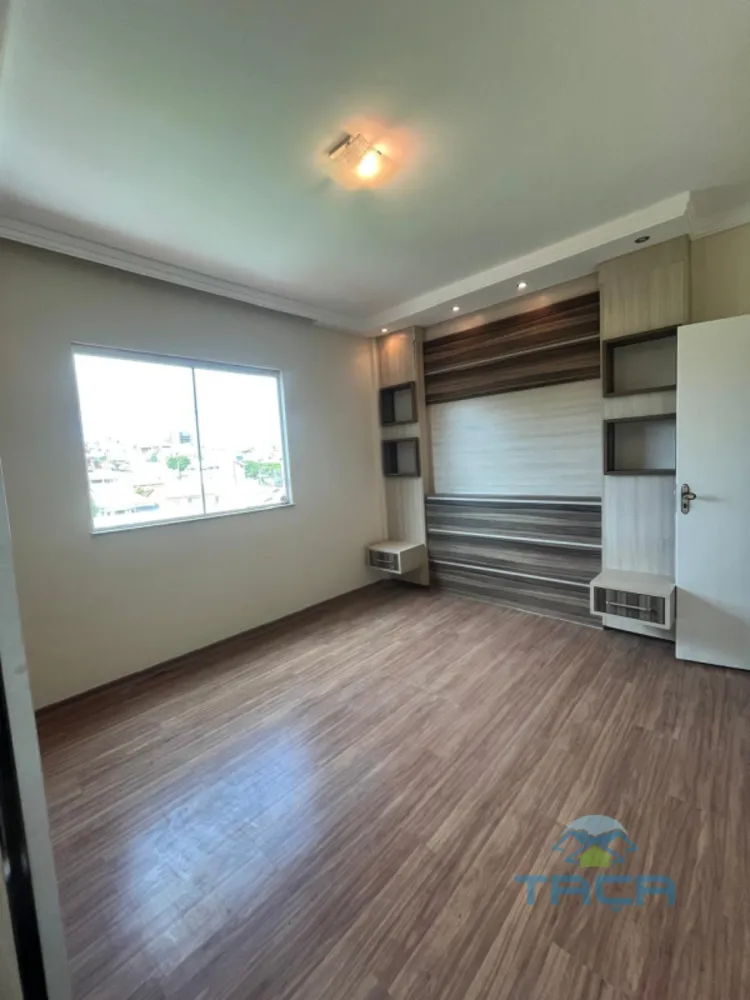 Casa, 4 quartos, 400 m² - Foto 3